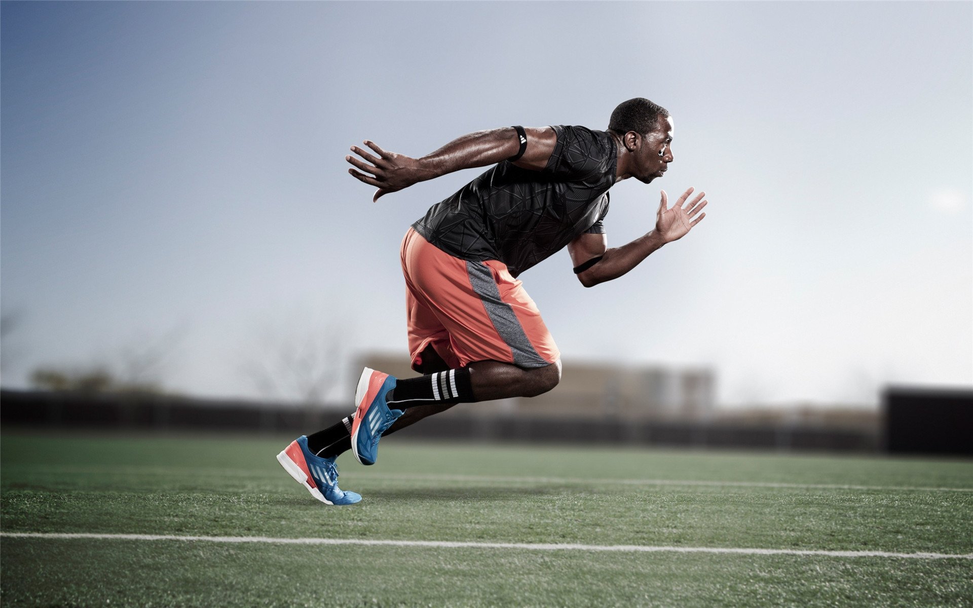 英超最后一刻：长传逆转奇迹出现，英超最后一名能拿多少转播钱